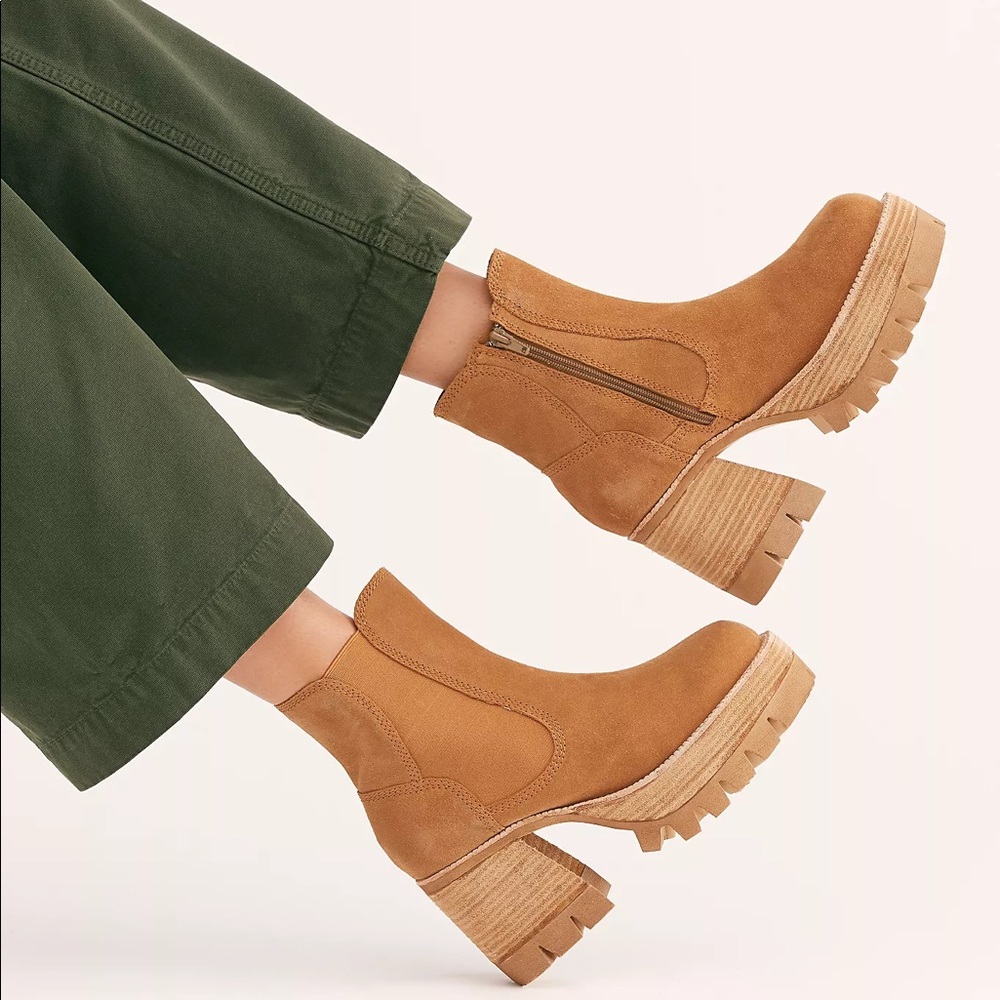Platform Jeffery Campbell boots